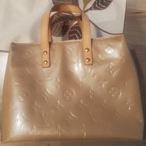 NWOT Louis Vuitton Monogram Vernis Reade PM Tote Bag